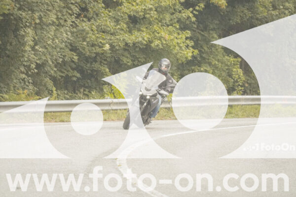 <h1 class="product-title">thumb_FF106511</h1>