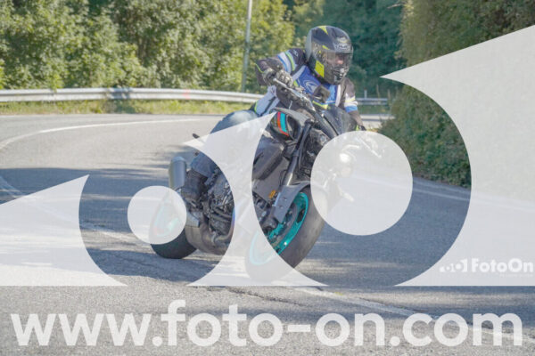 <h1 class="product-title">thumb_FF106653</h1>
