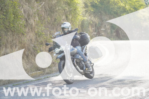 <h1 class="product-title">thumb_FF106691-1</h1>