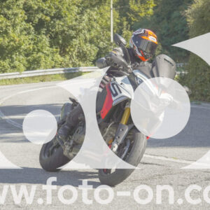 thumb_FF106695-1