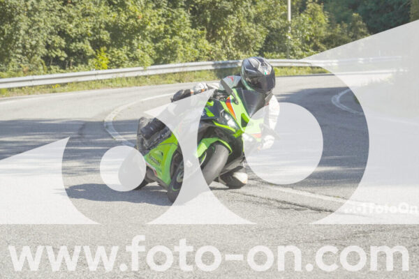 <h1 class="product-title">thumb_FF106699</h1>