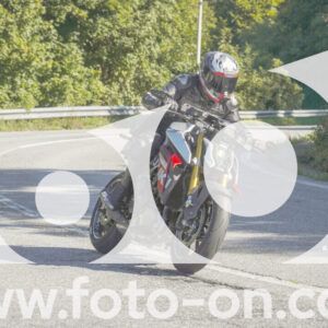 thumb_FF106721-1