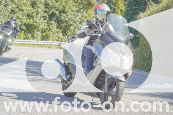 <h1 class="product-title">thumb_FF106725</h1>