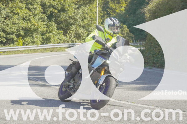 <h1 class="product-title">thumb_FF106768-1</h1>
