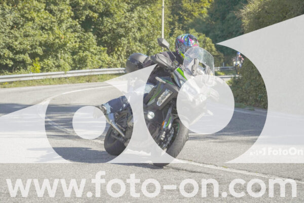 <h1 class="product-title">thumb_FF106790-1</h1>
