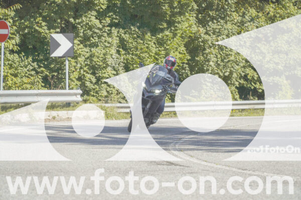 <h1 class="product-title">thumb_FF106796</h1>