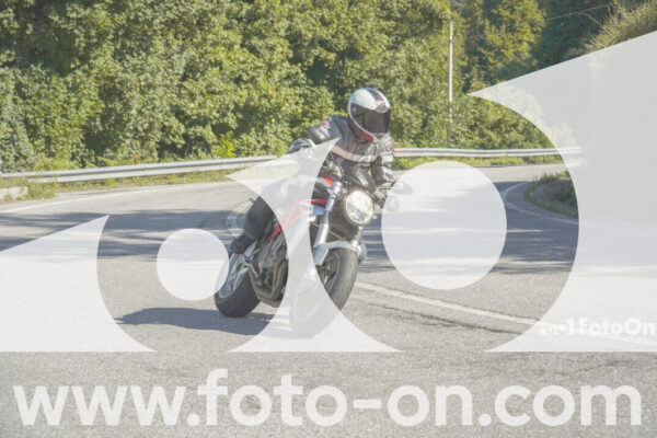 <h1 class="product-title">thumb_FF106825</h1>