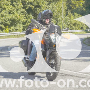 thumb_FF106858-1