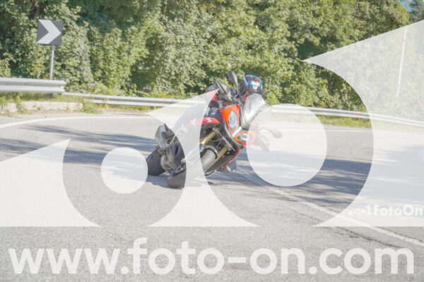 <h1 class="product-title">thumb_FF106925</h1>