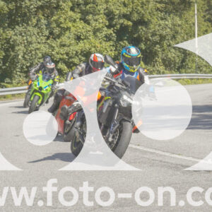 thumb_FF106950