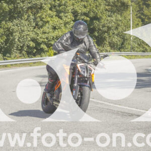 thumb_FF106953-1