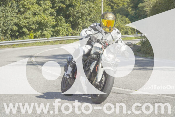 <h1 class="product-title">thumb_FF106960</h1>