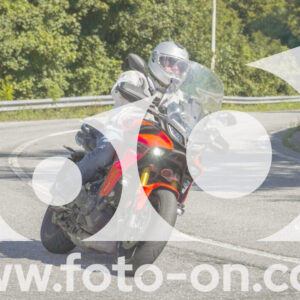 thumb_FF106975-1