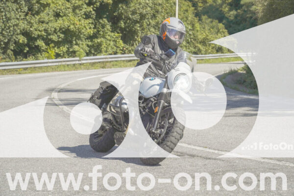 <h1 class="product-title">thumb_FF106987-1</h1>