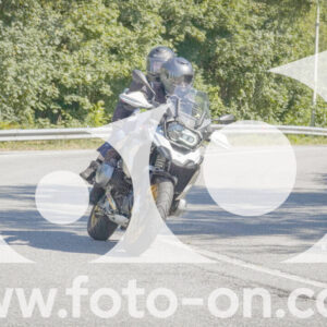 thumb_FF107002