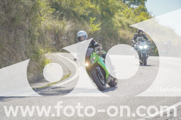 <h1 class="product-title">thumb_FF107034</h1>