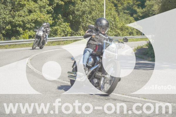<h1 class="product-title">thumb_FF107070-1</h1>