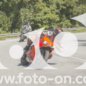 thumb_FF107083-1