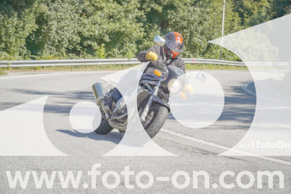 <h1 class="product-title">thumb_FF107090</h1>