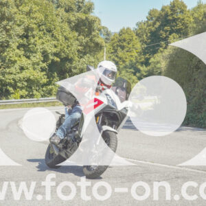 thumb_FF107100