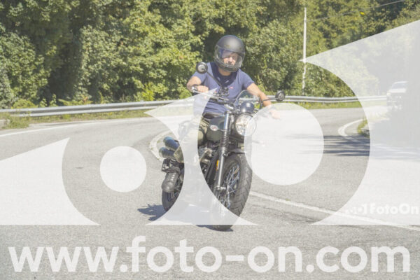 <h1 class="product-title">thumb_FF107127-1</h1>
