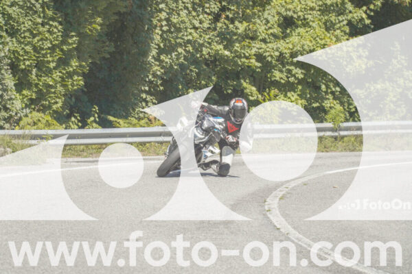 <h1 class="product-title">thumb_FF107138</h1>