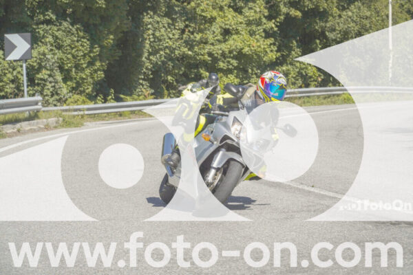 <h1 class="product-title">thumb_FF107141-1</h1>