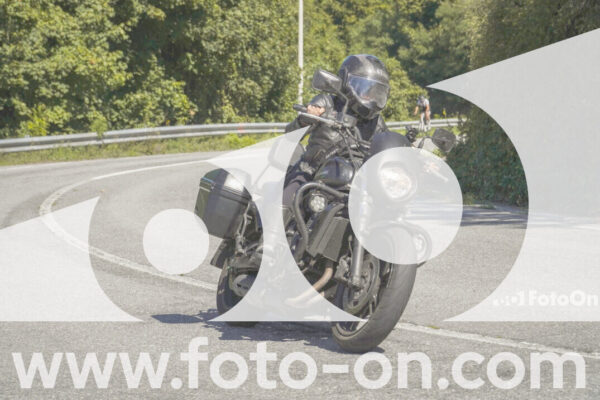 <h1 class="product-title">thumb_FF107147</h1>