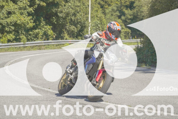 <h1 class="product-title">thumb_FF107164</h1>