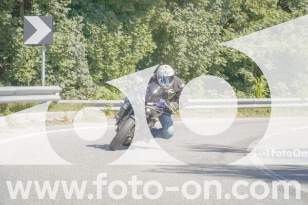 <h1 class="product-title">thumb_FF107275</h1>