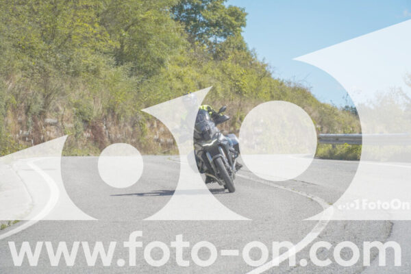 <h1 class="product-title">thumb_FF107471-1</h1>