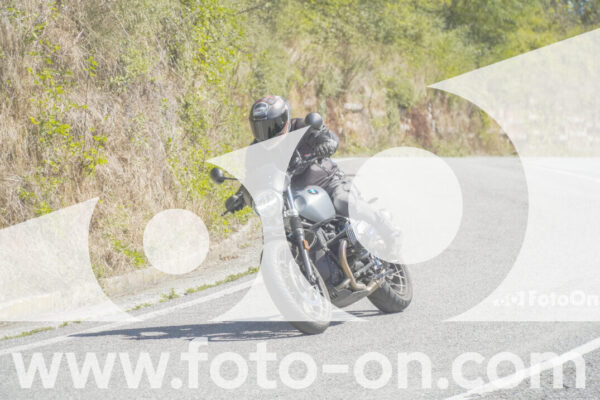<h1 class="product-title">thumb_FF107555</h1>