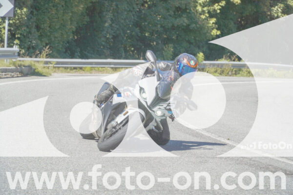 <h1 class="product-title">thumb_FF107583</h1>