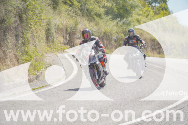 <h1 class="product-title">thumb_FF107603</h1>