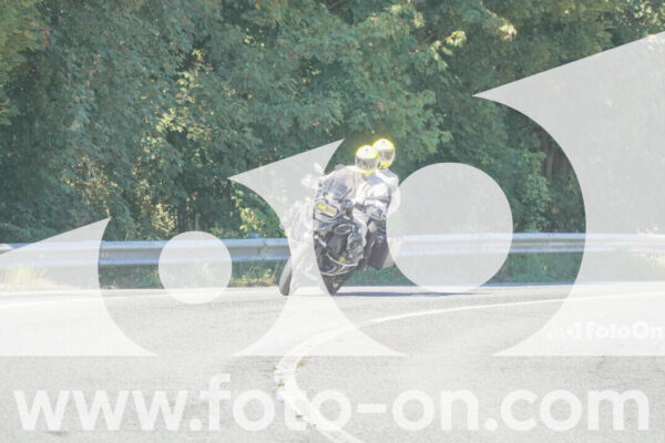<h1 class="product-title">thumb_FF107834</h1>