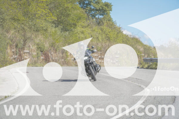 <h1 class="product-title">thumb_FF107868-1</h1>