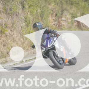 thumb_FF107898-1