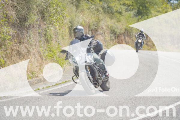 <h1 class="product-title">thumb_FF107899</h1>