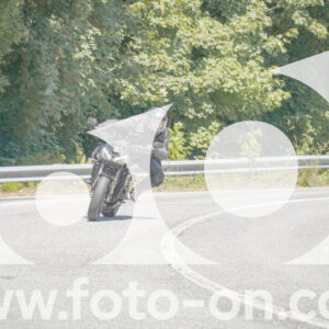 thumb_FF107912