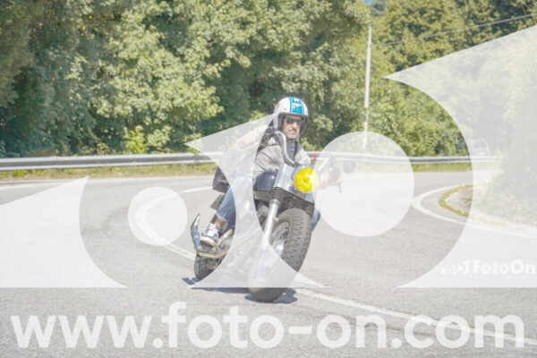 <h1 class="product-title">thumb_FF107916</h1>