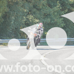 thumb_FF107948-1