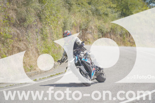 <h1 class="product-title">thumb_FF107950</h1>