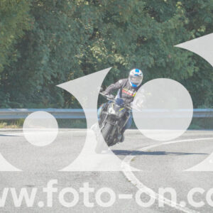 thumb_FF107962-1