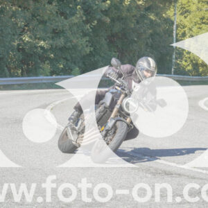 thumb_FF107966