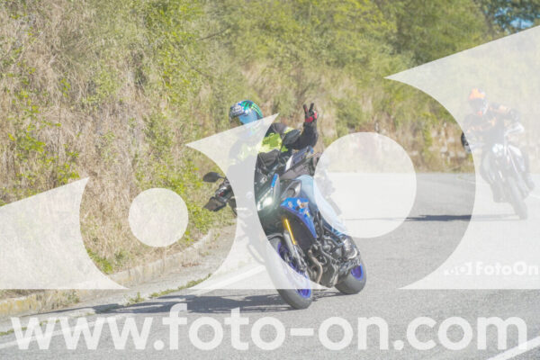 <h1 class="product-title">thumb_FF107980-1</h1>