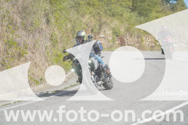 <h1 class="product-title">thumb_FF107992</h1>