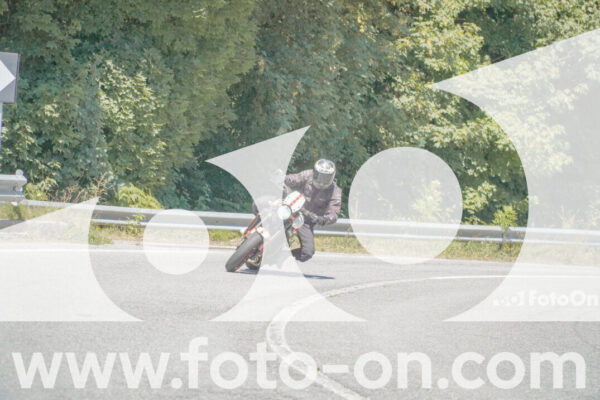 <h1 class="product-title">thumb_FF108021</h1>