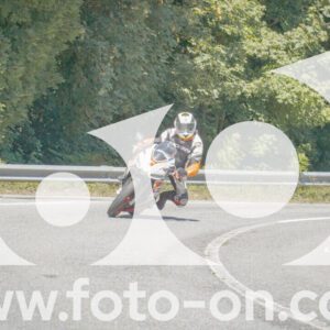 thumb_FF108057
