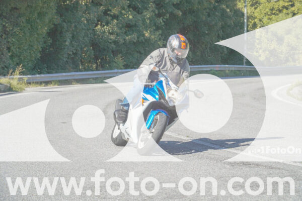 <h1 class="product-title">thumb_FF108077</h1>