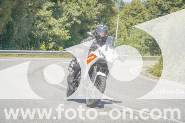 <h1 class="product-title">thumb_FF108080</h1>